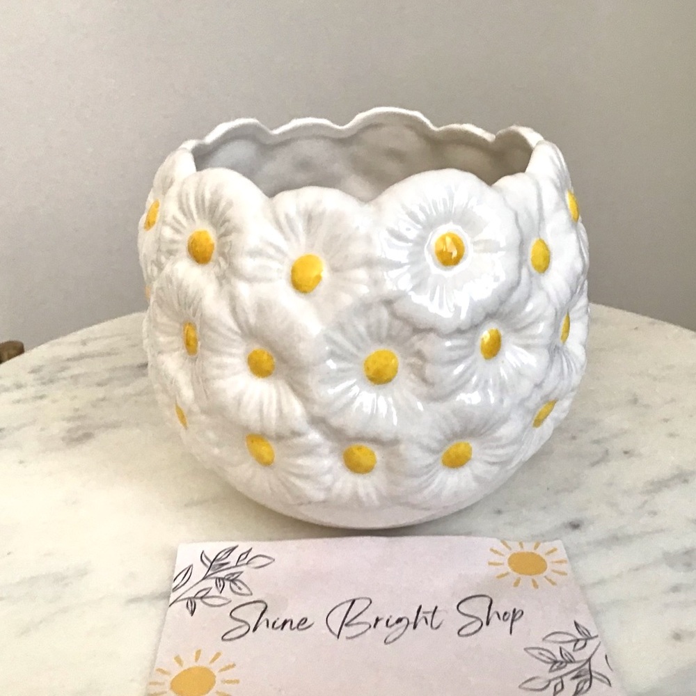Anthropologie Flower Pot Vase Planter Handpainted Stoneware Daisy New With Tag - Picture 5 of 7